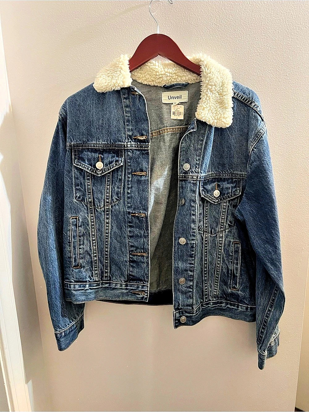 Unveil by PINK sherpa collar denim jacket in Blue Medium NWT